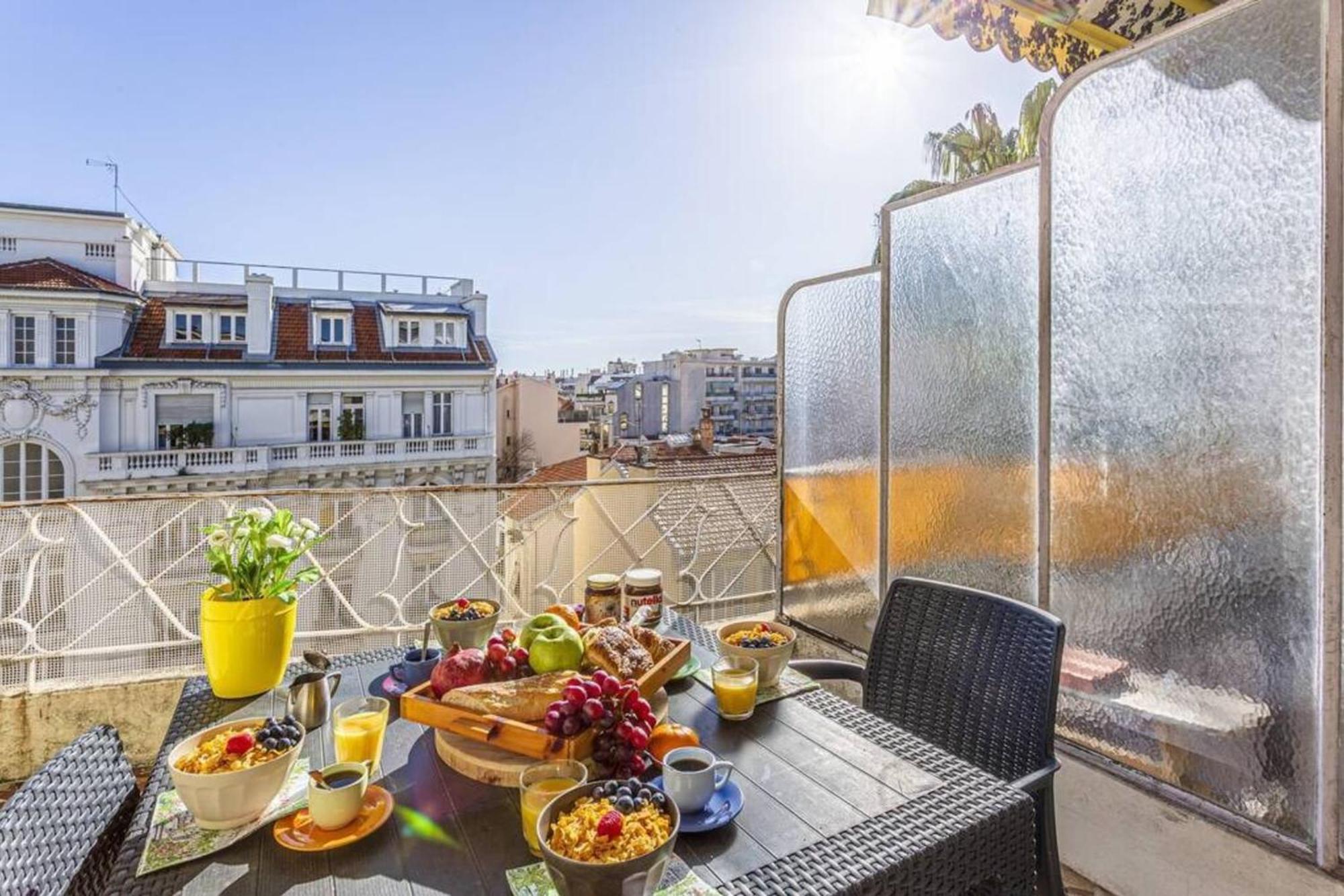 Fleurs 22 - City Center - Modern W Terrace Nice Exterior photo
